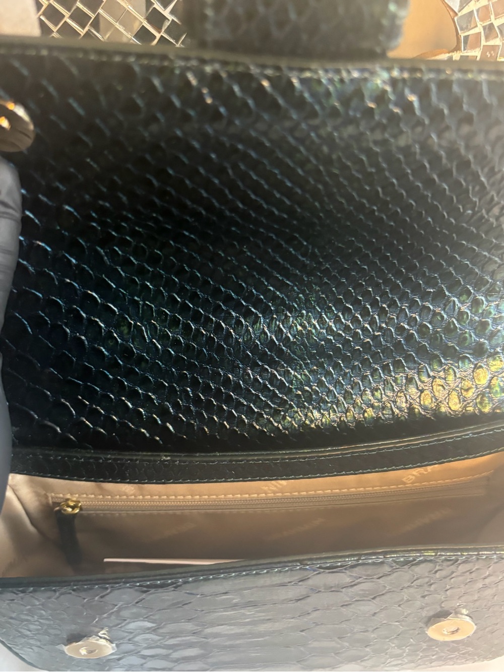 ⭐️Brahmin Rosa Evergreen Kalopsia Shoulder Bag with Buckle Detail - Picture 4 of 12